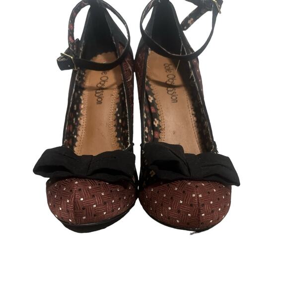 Retro suede & mixed fabric ankle strap heels - Picture 4 of 6